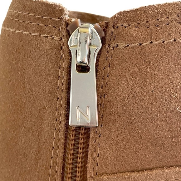 Naturalizer Darry-Bootie in Caramel Lug Sole Chelsea Style Comfy Size 9 NWT - Picture 8 of 15